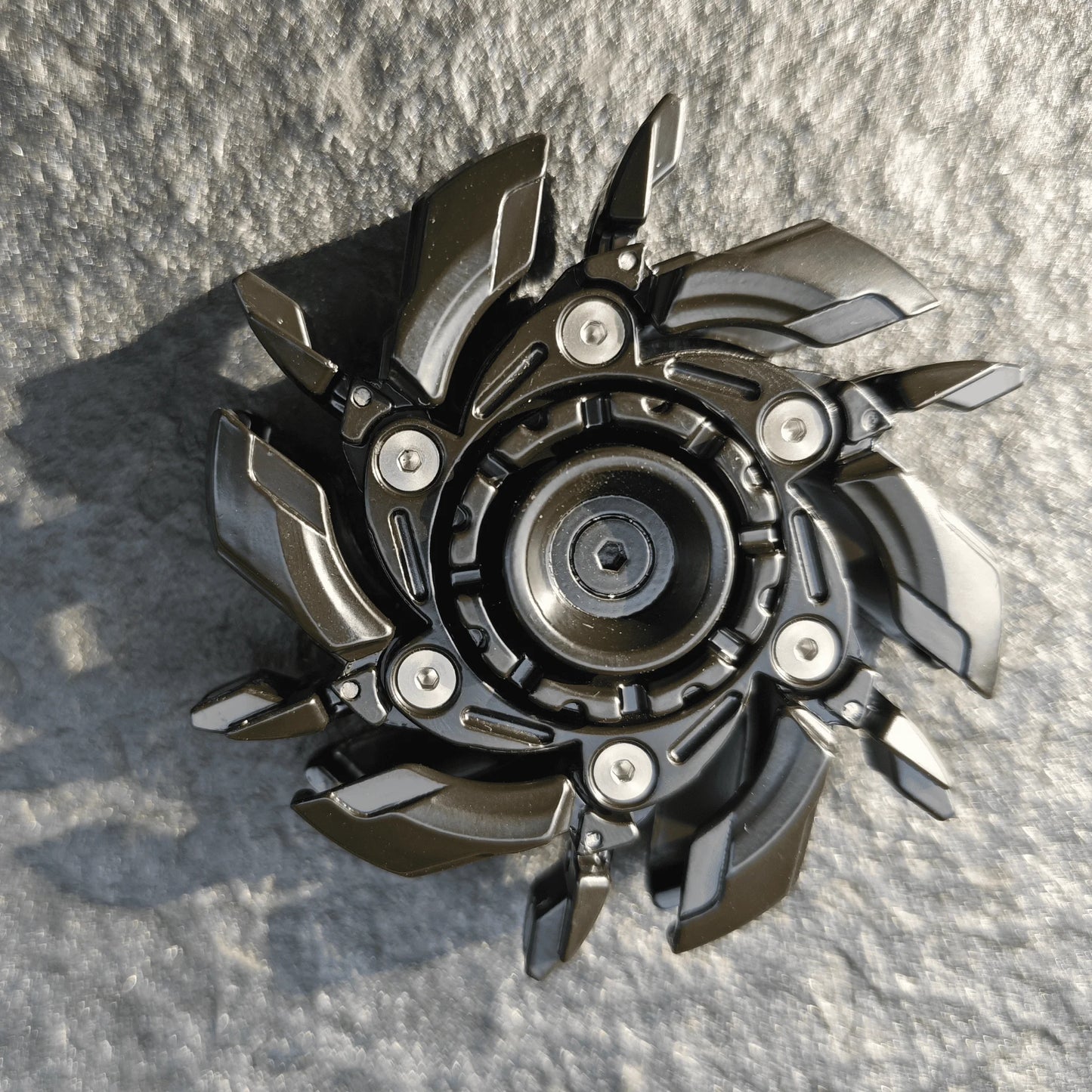 EDC Fidget Spinner With Opening Shell